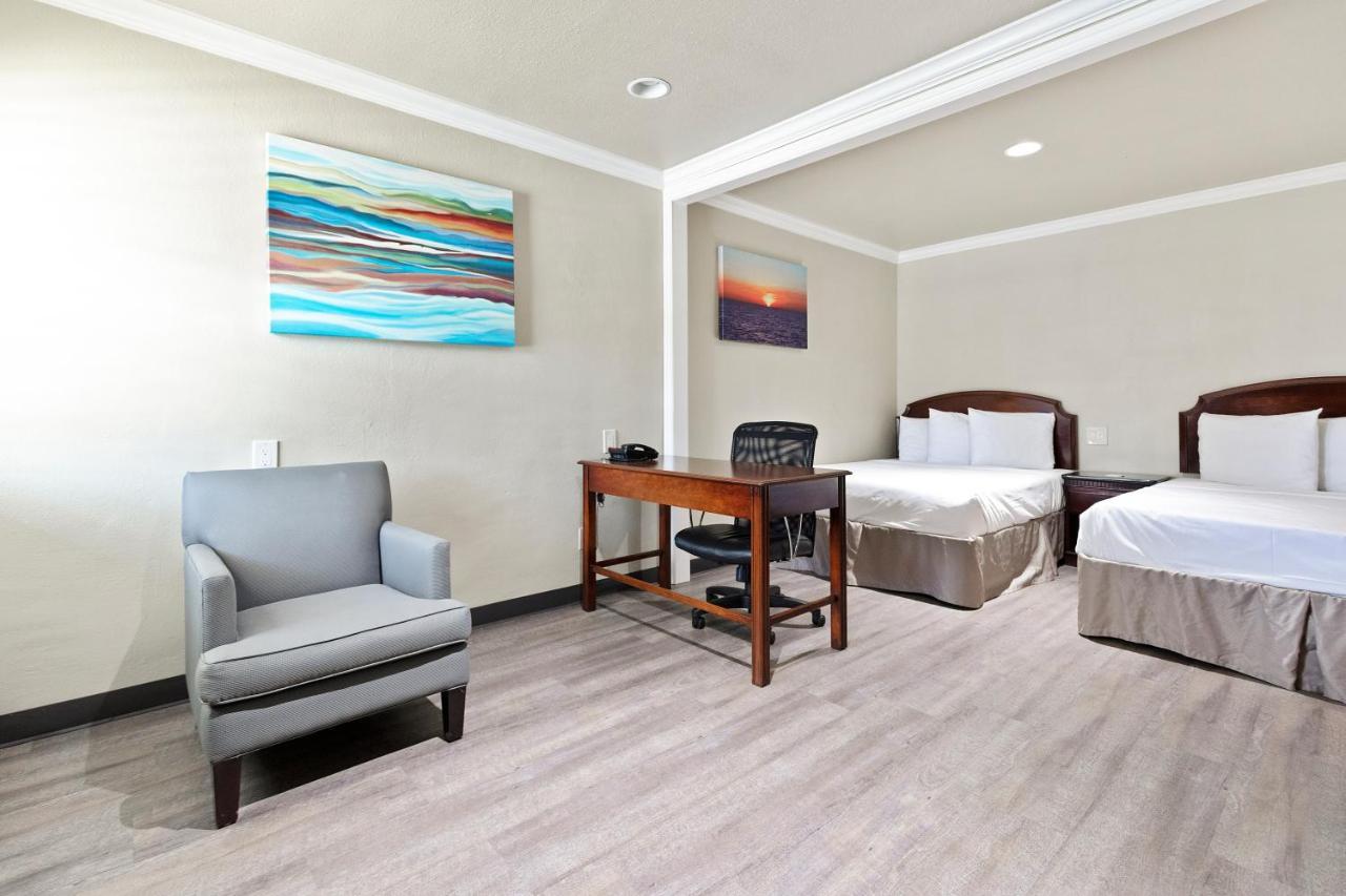 Le Blanc Inn & Suites เอลมอนเต ภายนอก รูปภาพ