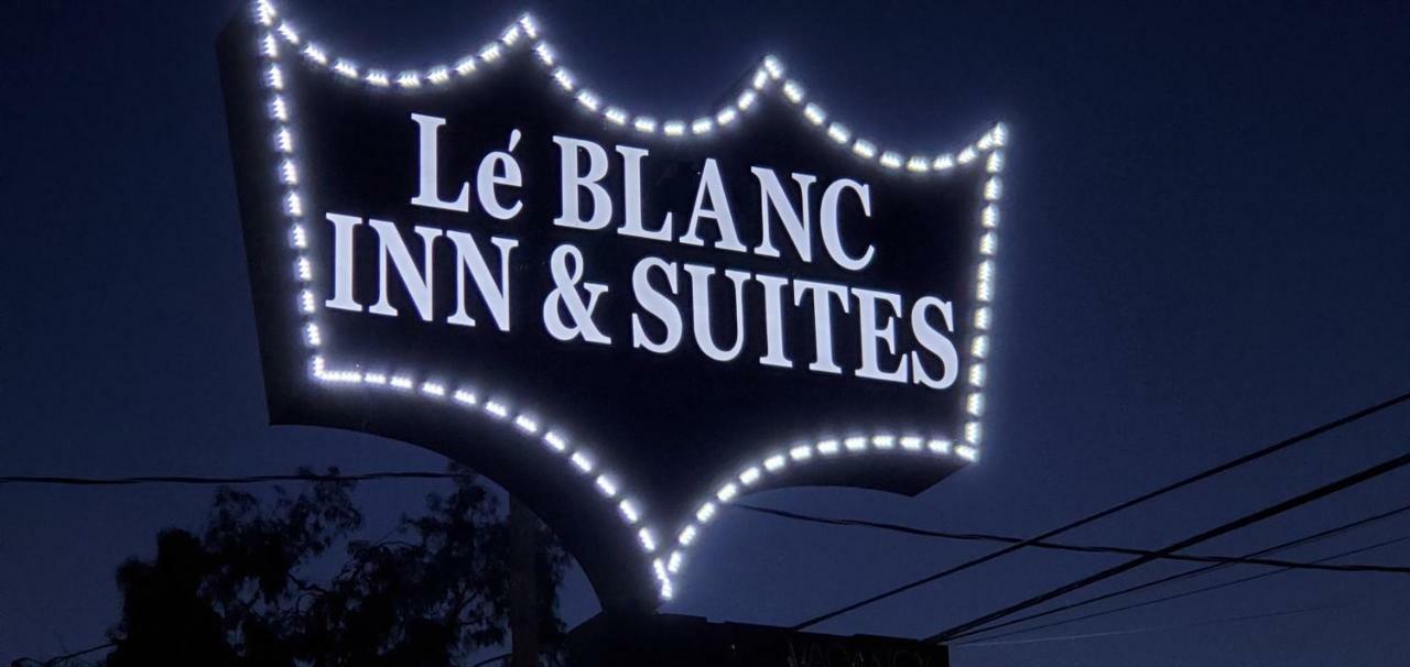 Le Blanc Inn & Suites เอลมอนเต ภายนอก รูปภาพ
